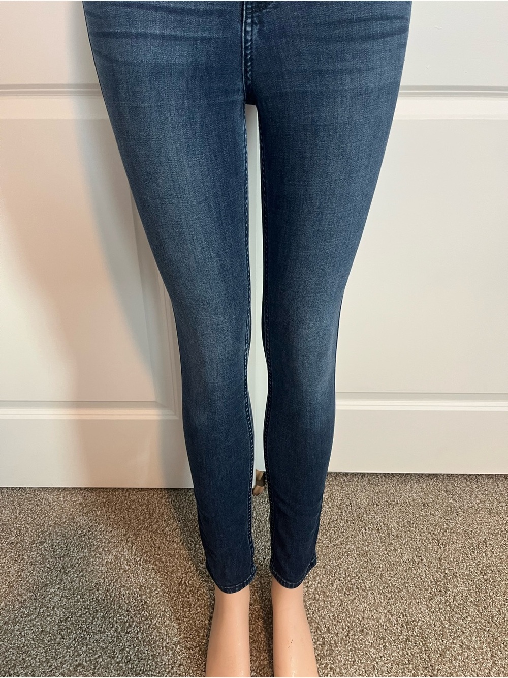 Hollister Women's Dark Blue Skinny Jeans